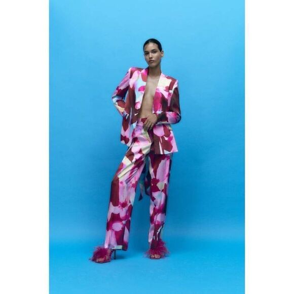 ZARA SATIN PRINTED FLORAL PANTS - Picture 2 of 9